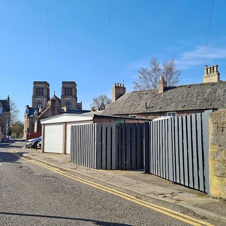 Alexander Cottage อินเวอร์เนส ภายนอก รูปภาพ